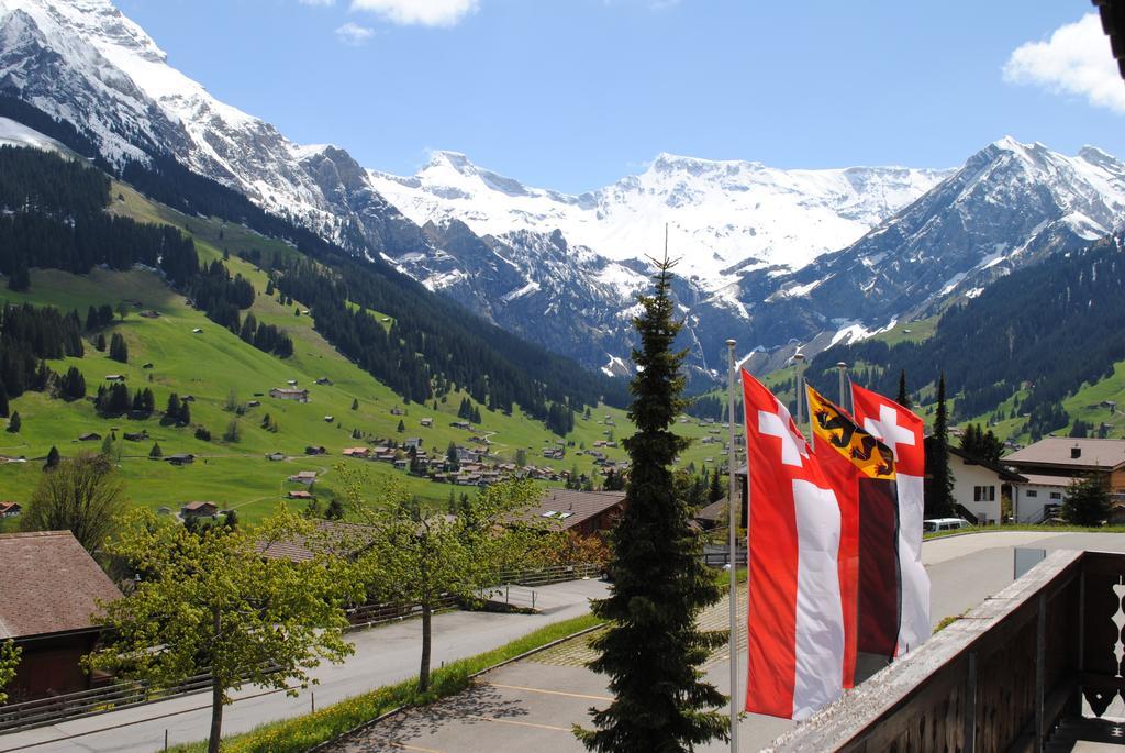 Hotel Hari Im Schlegeli Adelboden Bagian luar foto